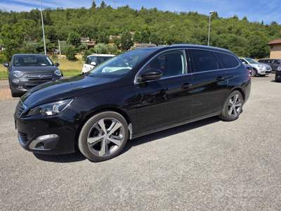Peugeot 308 S&S EAT6 SW Allure usata Corciano