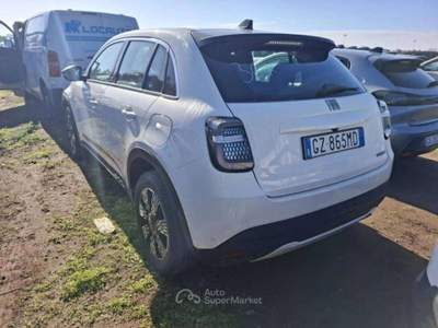 Fiat 600 600 IV 2023 1.2 hybrid POP 145cv auto Bianco usata Albano Laziale