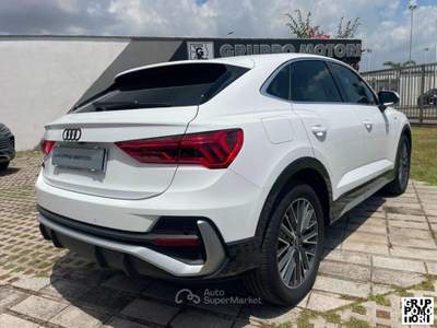 Audi Q3 Q3 SPB 35 TDI S tronic S line edition Bianco usata Afragola