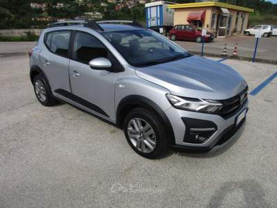 Dacia Sandero Stepway 1.0 tce GPL Comfort 90cv Grigio usata Ariano Irpino