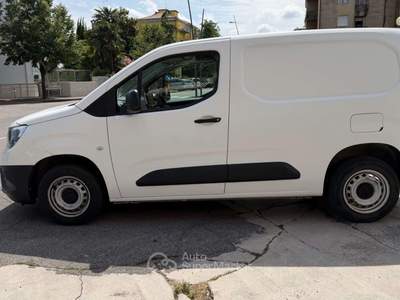 Opel Combo 1.5 D L1-H1 EURO 6D ISC-FCM Bianco usata Romano di Lombardia