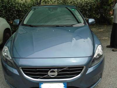 Volvo V40  1.6 d2 powershift usata Roma