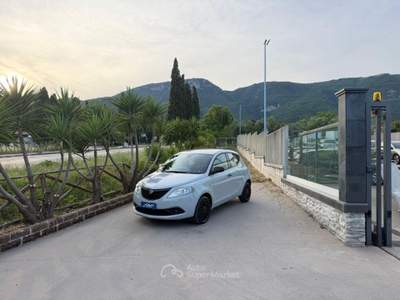Lancia Ypsilon 1.0 FireFly 5p. S&S Hybrid Gold usata Campagna