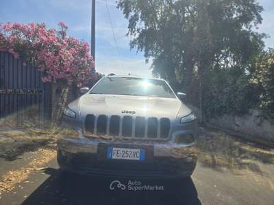 Jeep Cherokee Perfetta sempre garage+gomme invernali con cerchi usata Anzio