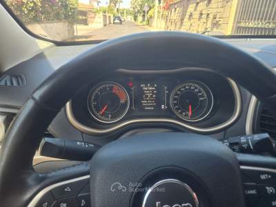 Jeep Cherokee Perfetta sempre garage+gomme invernali con cerchi usata Anzio