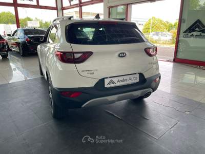 Kia Stonic Unico proprietario Bianco usata Trebaseleghe
