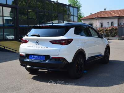 Opel Grandland s&s 130cv Bianco usata Marcallo con Casone
