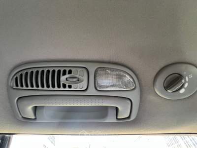 Kia Carnival Kia Carnival 7 posti unico proprietario usata Udine