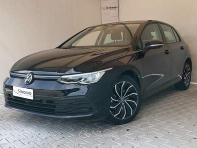 Volkswagen Golf 1.0 eTSI EVO DSG Life Nero usata Resana