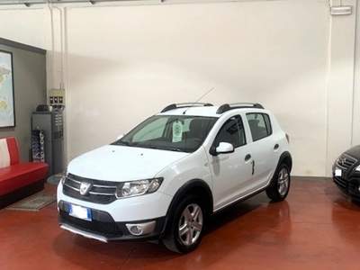 Dacia Sandero STEPWAY-UNIPRO-SOLO KM 57.000-- Bianco usata Pistoia