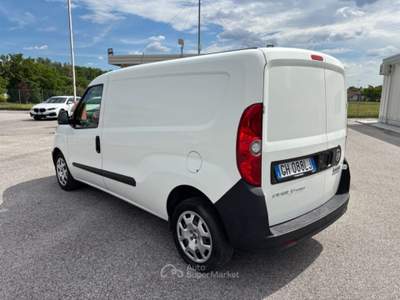 Fiat Doblò Doblò 1.6 MJT 105CV S&S PL-TN Cargo Maxi Lounge Bianco usata Gemona del Friuli