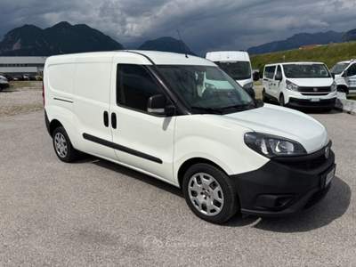 Fiat Doblò Doblò 1.6 MJT 105CV S&S PL-TN Cargo Maxi Lounge Bianco usata Gemona del Friuli