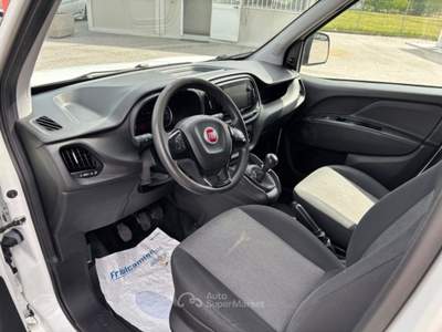 Fiat Doblò Doblò 1.6 MJT 105CV S&S PL-TN Cargo Maxi Lounge Bianco usata Gemona del Friuli