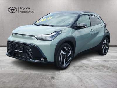 Toyota Aygo X 1.5 Hybrid 115 CV 5 porte Premium Nero usata Roma Toyota Aygo X 1.5 Hybrid 115 CV 5 porte Premium Nero usata Roma