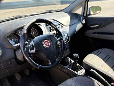Fiat Punto Evo MOTORE 120.000km fatturato GPL SCAD2032 usata Ostuni