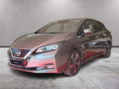 Nissan Leaf N-Connecta 40 kWh Grigio usata Sassari