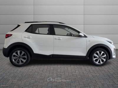 Kia Stonic 1.0 T-GDi 100 CV MHEV MT Urban Bianco usata Sassari