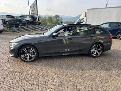 BMW Serie 3 320d d 48V xDrive Touring sport Grigio usata Garbagnate Monastero