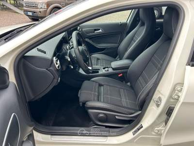 Mercedes-Benz Classe A d Automatic Premium Bianco usata Garbagnate Monastero