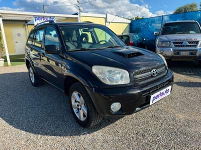Toyota RAV4 RAV4 2.0 Tdi D-4D cat 5 porte Sol Nero usata Arezzo