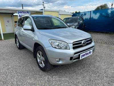 Toyota RAV4 RAV4 2.2 D-4D 136 CV Argento usata Arezzo