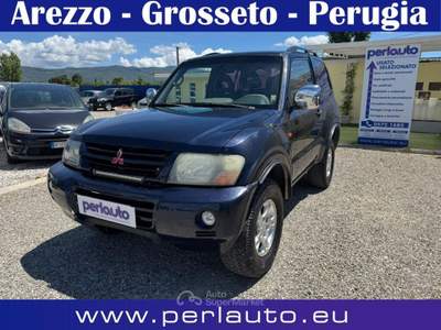 Mitsubishi Pajero 2.5 TDI 3p. GLX Blu/Azzurro usata Arezzo