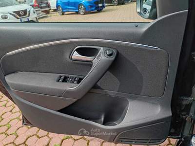 Volkswagen Polo VOLKSWAGEN POLO 1.4 TDI 75 CV EURO 6 D CONFORTLINE 5 PORTE Nero usata Pian Camuno