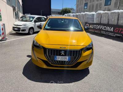 Peugeot 208 PureTech 75 Stop&Start 5 porte Active Giallo usata Venezia