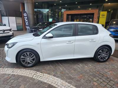 Peugeot 208 PEUGEOT 208 ACTIVE 15D 100CV LEGA Bianco usata Tivoli