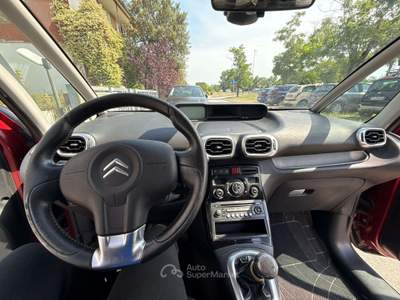 Citroen C3 C3 Picasso Picasso 1.4 vt 16v Exclusive Style Gpl Rosso usata Fosso ghiaia