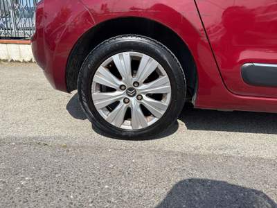 Citroen C3 C3 Picasso Picasso 1.4 vt 16v Exclusive Style Gpl Rosso usata Fosso ghiaia