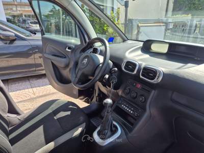Citroen C3 C3 Picasso Picasso 1.6 hdi 16v Exclusive FL Nero usata Fosso ghiaia