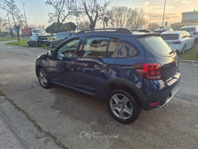 Dacia Sandero Sandero II 2018 Stepway Stepway 1.5 dci s Blu/Azzurro usata Fosso ghiaia
