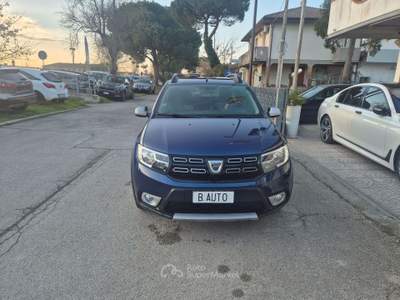 Dacia Sandero Sandero II 2018 Stepway Stepway 1.5 dci s Blu/Azzurro usata Fosso ghiaia