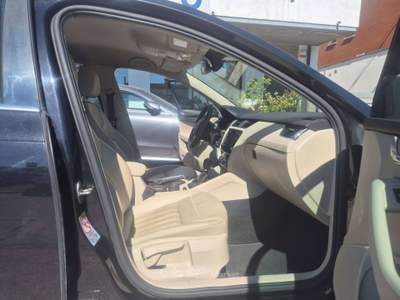Skoda Octavia Octavia III 2018 Wagon Wagon 1.4 tsi g-tec Executive 110cv dsg Nero usata Fosso ghiaia