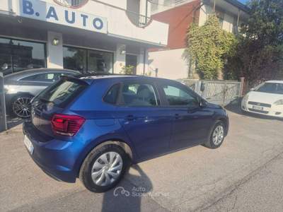 Volkswagen Polo Polo 5p 1.6 tdi Comfortline 80cv Blu/Azzurro usata Fosso ghiaia