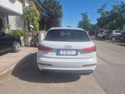 Audi Q3 Q3 I 2013 2.0 tdi Advanced Plus 140cv Bianco usata Fosso ghiaia