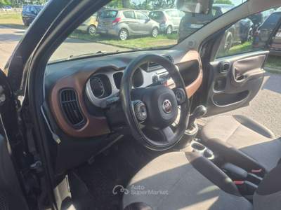 Fiat Panda Panda III 2015 4x4 1.3 mjt 16v Cross 4x4 80cv Nero usata Fosso ghiaia