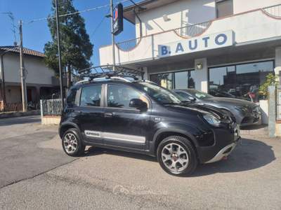 Fiat Panda Panda III 2015 4x4 1.3 mjt 16v Cross 4x4 80cv Nero usata Fosso ghiaia