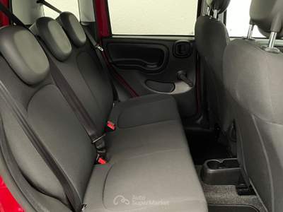 Fiat Panda 1.0 firefly hybrid Cross s&amp;s 70cv 5p.ti Rosso usata Arona