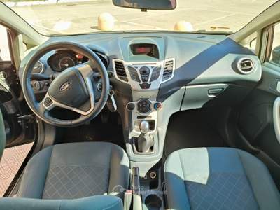 Ford Fiesta FORD FIESTA 1.2 60CV usata Trinitapoli