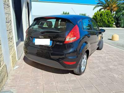 Ford Fiesta FORD FIESTA 1.2 60CV usata Trinitapoli