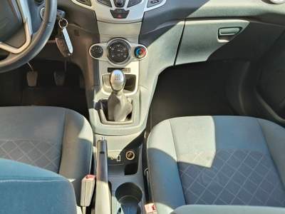 Ford Fiesta FORD FIESTA 1.2 60CV usata Trinitapoli