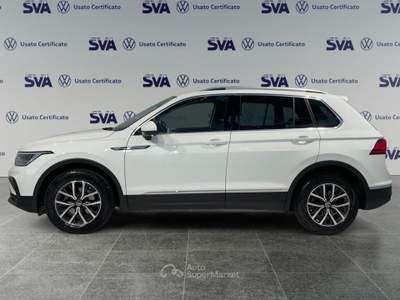 Volkswagen Tiguan 2.0 TDI 150CV DSG Life Bianco usata Ravenna