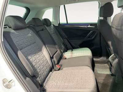 Volkswagen Tiguan 2.0 TDI 150CV DSG Life Bianco usata Ravenna