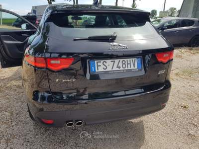 Jaguar F-Pace R SPORT Nero usata Lagosanto