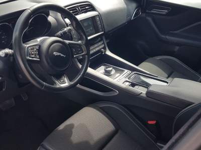 Jaguar F-Pace R SPORT Nero usata Lagosanto