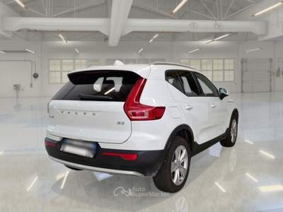 Volvo XC40 VOLVO XC40 B3 AUTOMATICO CORE SUV usata Bentivoglio