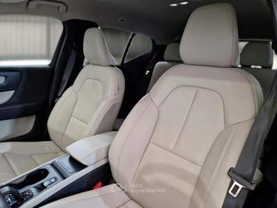 Volvo XC40 VOLVO XC40 B3 AUTOMATICO CORE SUV usata Bentivoglio