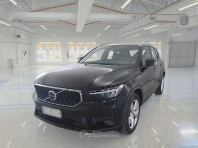 Volvo XC40 VOLVO XC40 B3 AUTOMATICO CORE SUV usata Pozzuoli